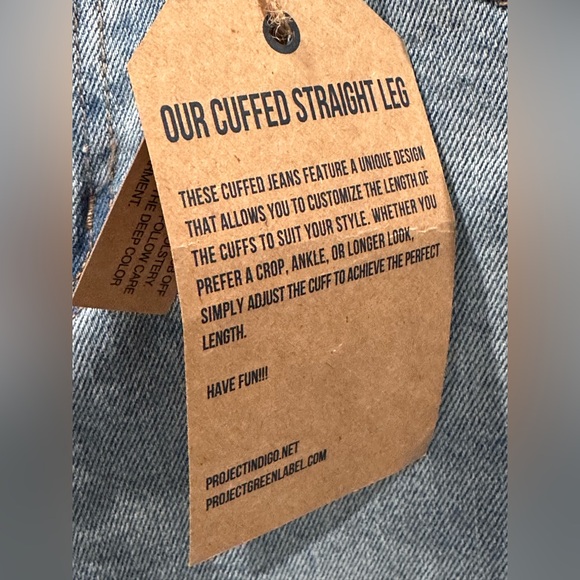 Jeans - Picture 2 of 5